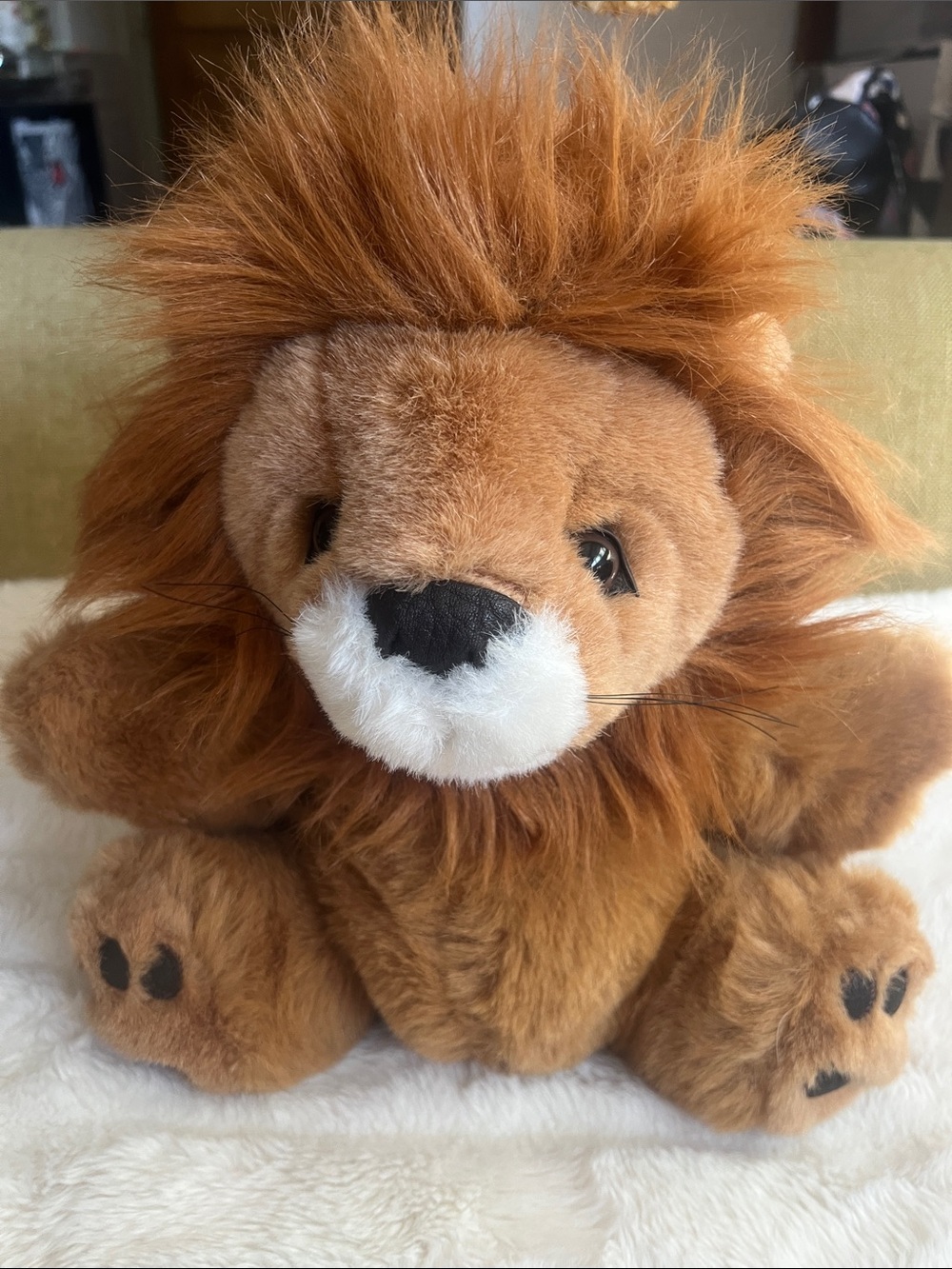 Plush Lion Toy - Soft Brown Learning Companion for Kids
